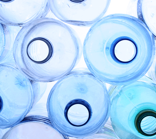Cellulosoiques Plusieurs bouteilles en plastique