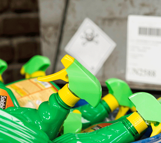 recydis_hazardous-waste-good-hands recydis_hazardous-waste-good-hands