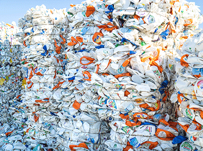 Le cycle du recyclage des bouteilles plastiques